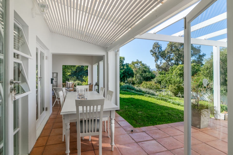 4 Bedroom Property for Sale in Belvidere Estate Western Cape
